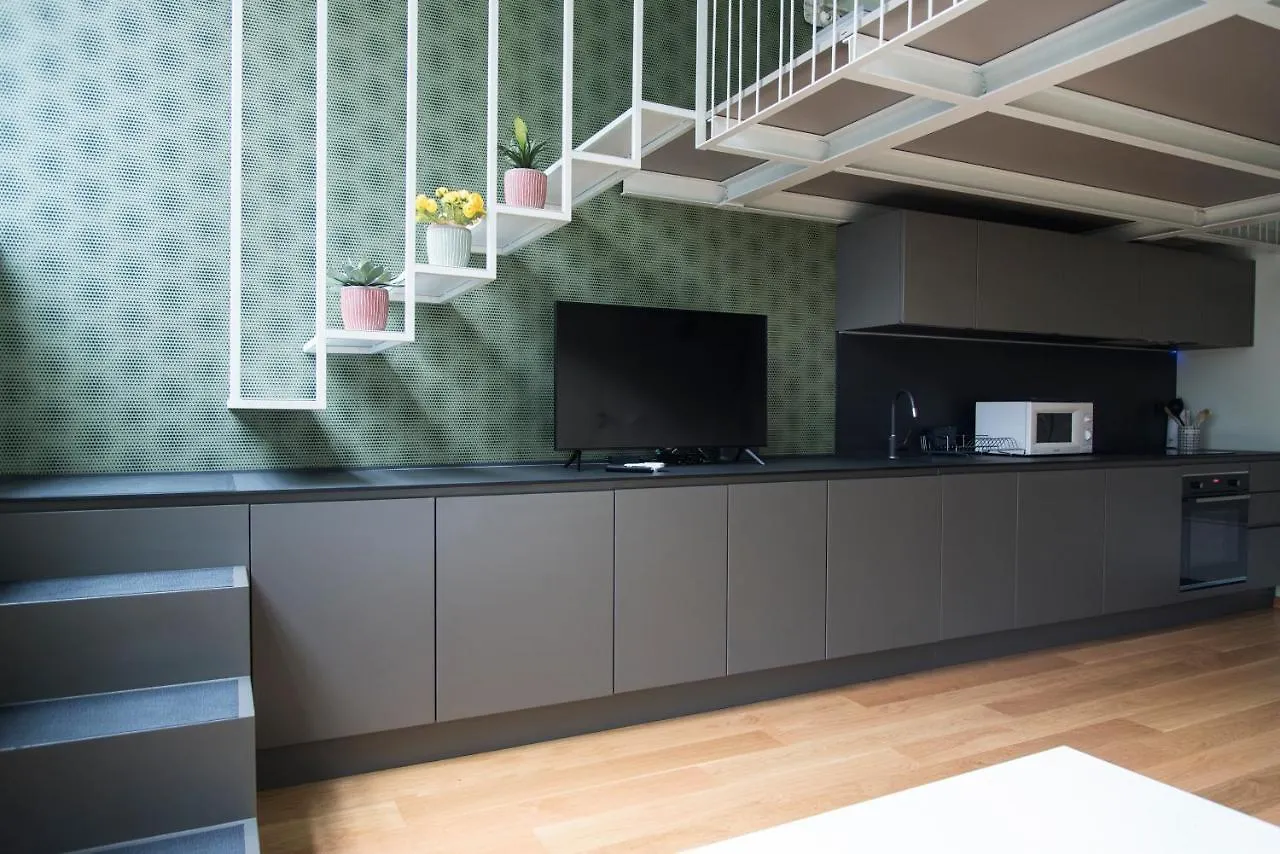 Apartment Youhosty - Lambro12 Milan